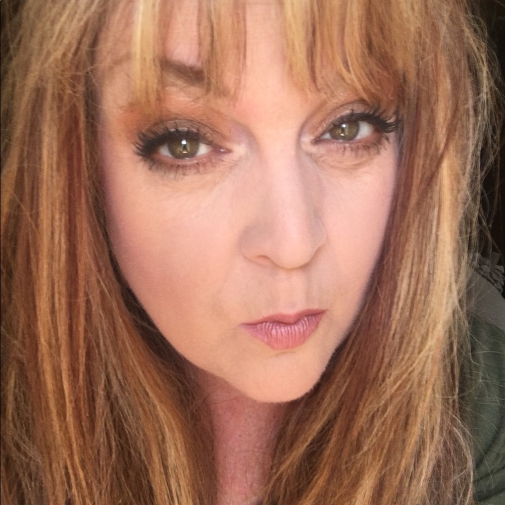 Meet your Posher, Tracy